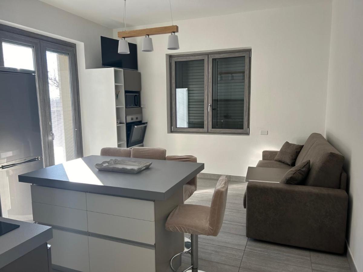 Ferienwohnung Le Camelie Del Lario Grandate Exterior foto